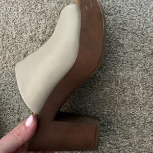 Dolce Vita Tan/Cream Platform Slides